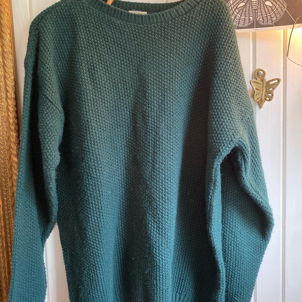 Vintage green sweater